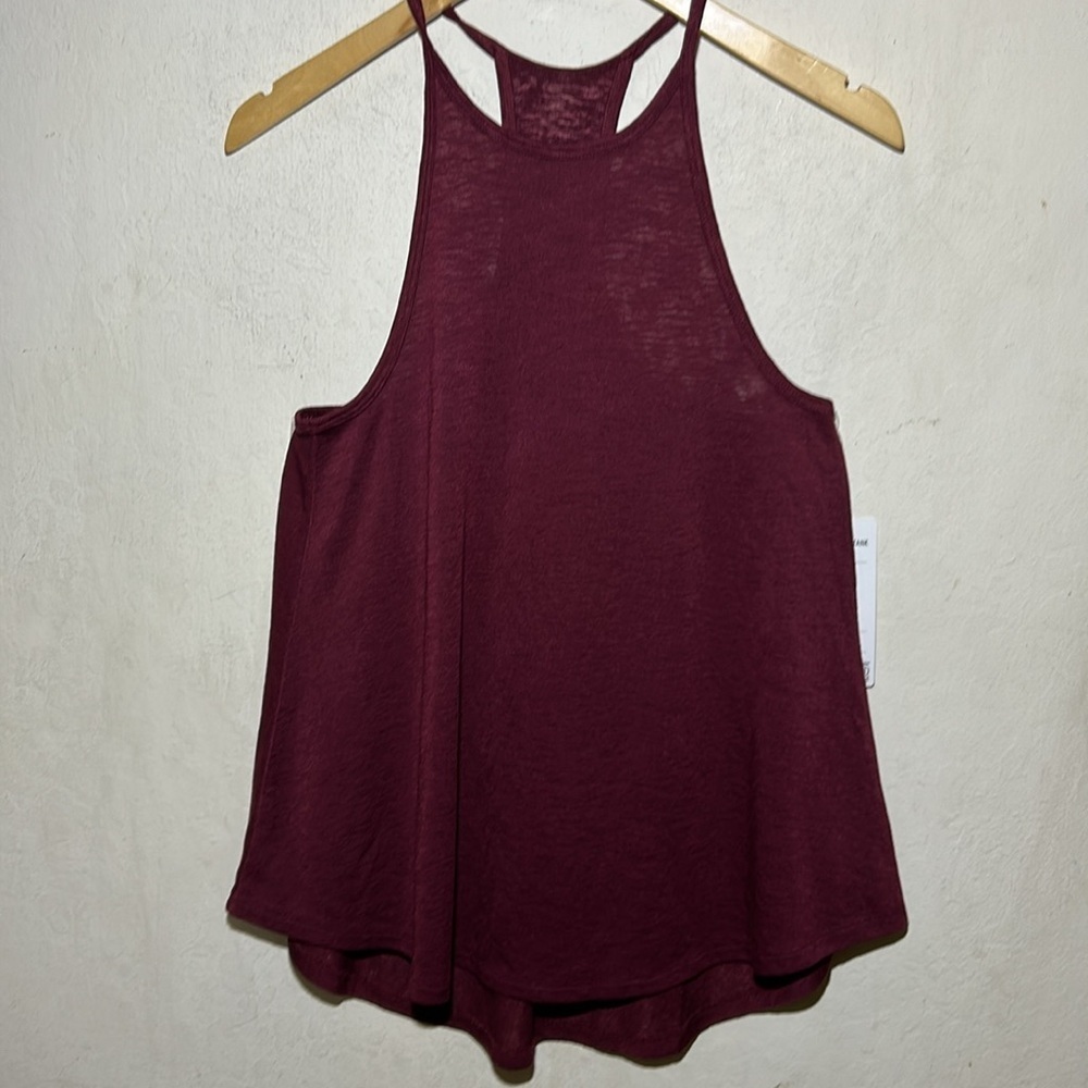 Athleta Breezy High Neck Tank Dark Garnet Size Small NWT - Picture 3 of 9